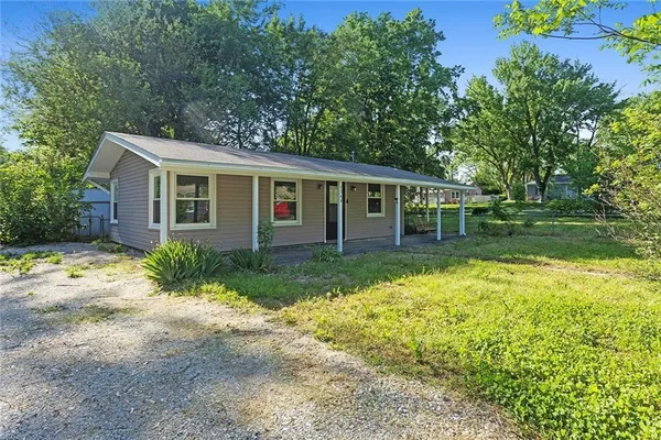 $165,000 | 3344 North 57th Street, Kansas City, KS 66104