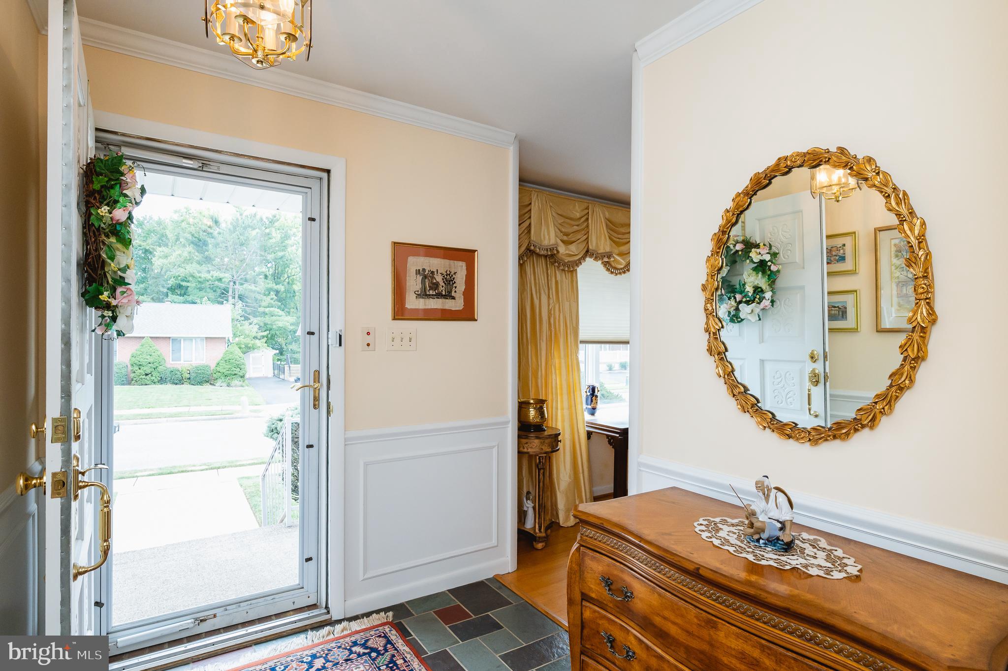 9218 Gardenia Road Nottingham, MD 21236 - Photo 4 of 49 FOYER ENTRANCE