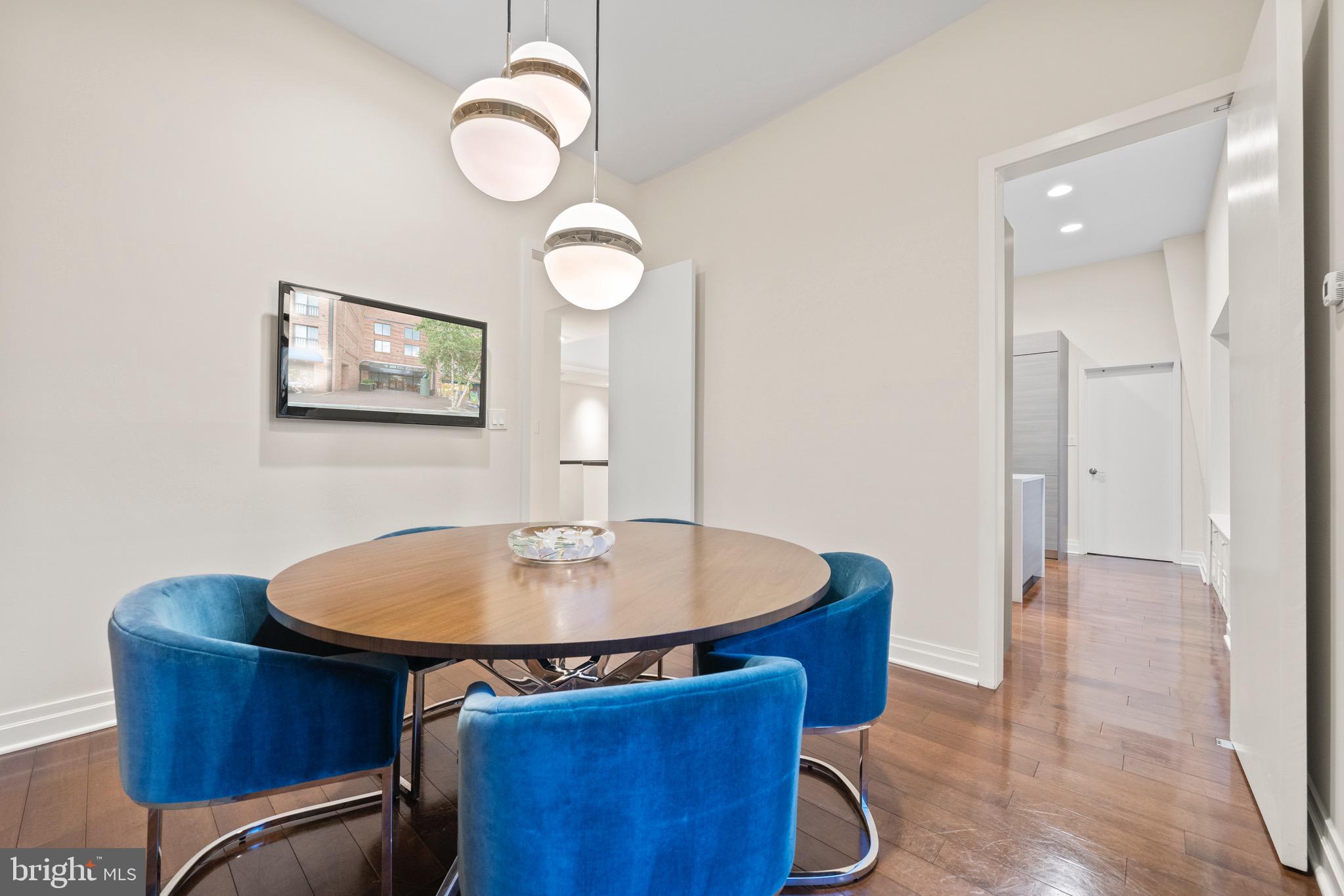 3251 Prospect Street Northwest, Unit 402 Washington, DC 20007 - Photo 19 of 50 Breakfast Room