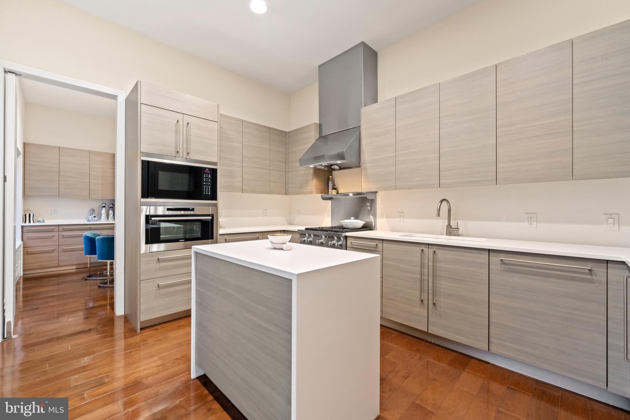 3251 Prospect Street Northwest, Unit 402 Washington, DC 20007 - Photo 22 of 50 Kitchen