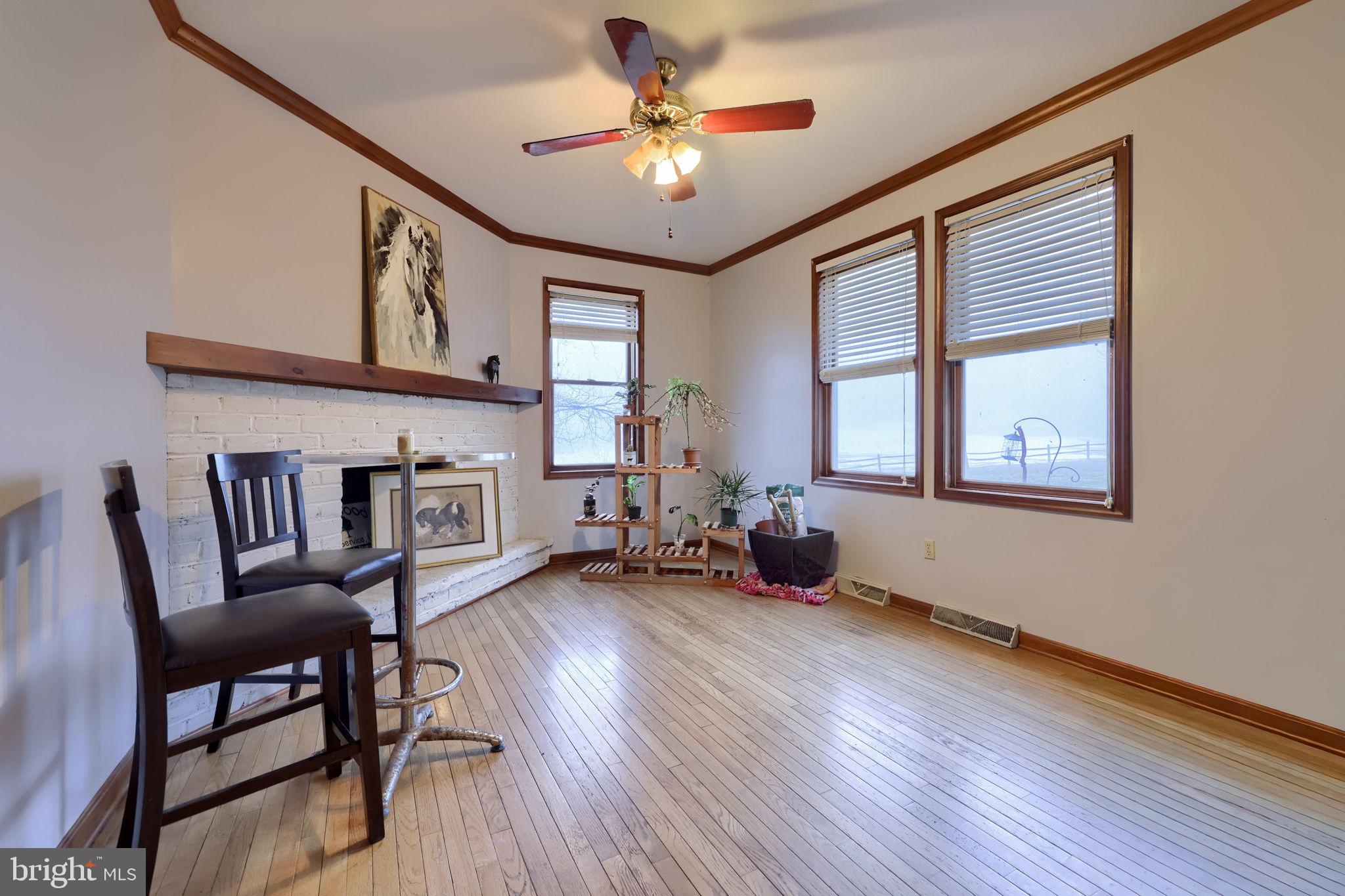 180 Springvale Road Red Lion, PA 17356 - Photo 19 of 70 a living room with furniture and a window