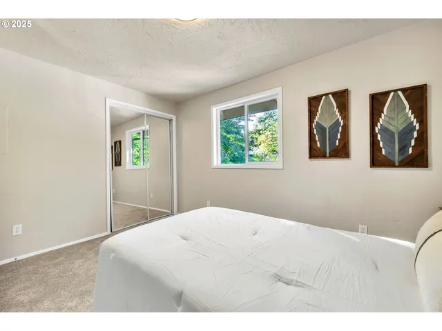 $259,000 | 1474 Fetters Loop, Eugene, OR 97402