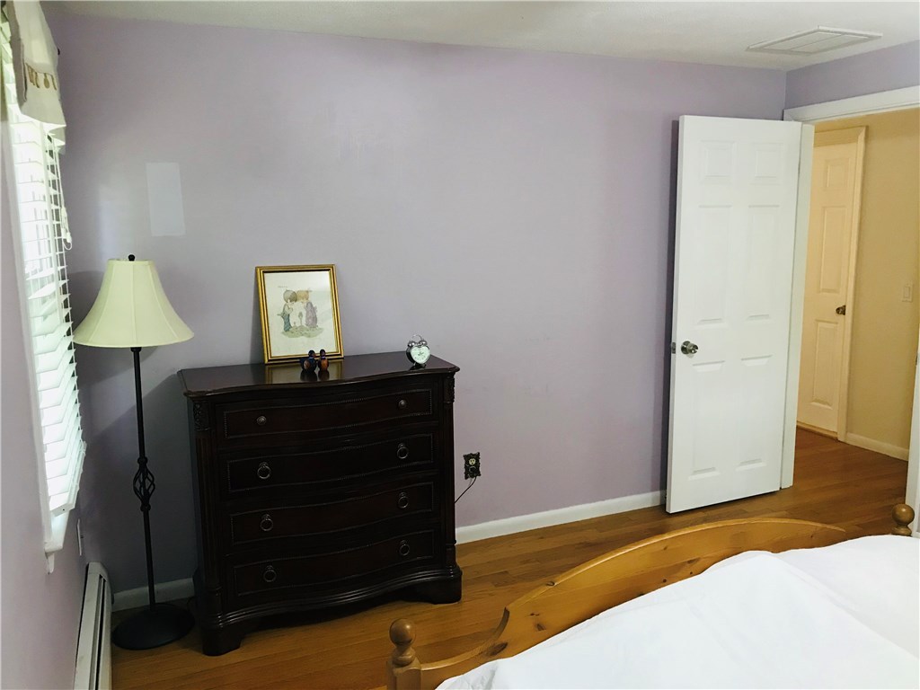 260 South Cobble Hill Road Warwick, RI 02886 - Photo 15 of 22 Gallery Image 15