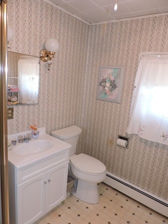44 Jennings Street Springfield, MA 01119 - Photo 9 of 16
