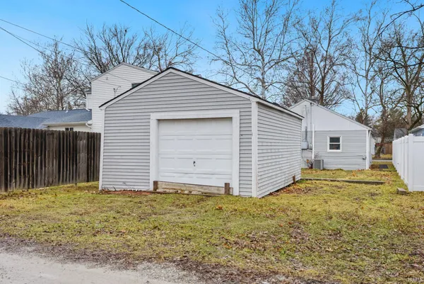 $161,500 | 2622 Kenwood Avenue, Fort Wayne, IN 46805