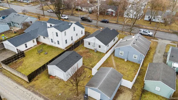 $161,500 | 2622 Kenwood Avenue, Fort Wayne, IN 46805