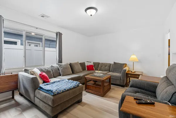 $161,500 | 2622 Kenwood Avenue, Fort Wayne, IN 46805