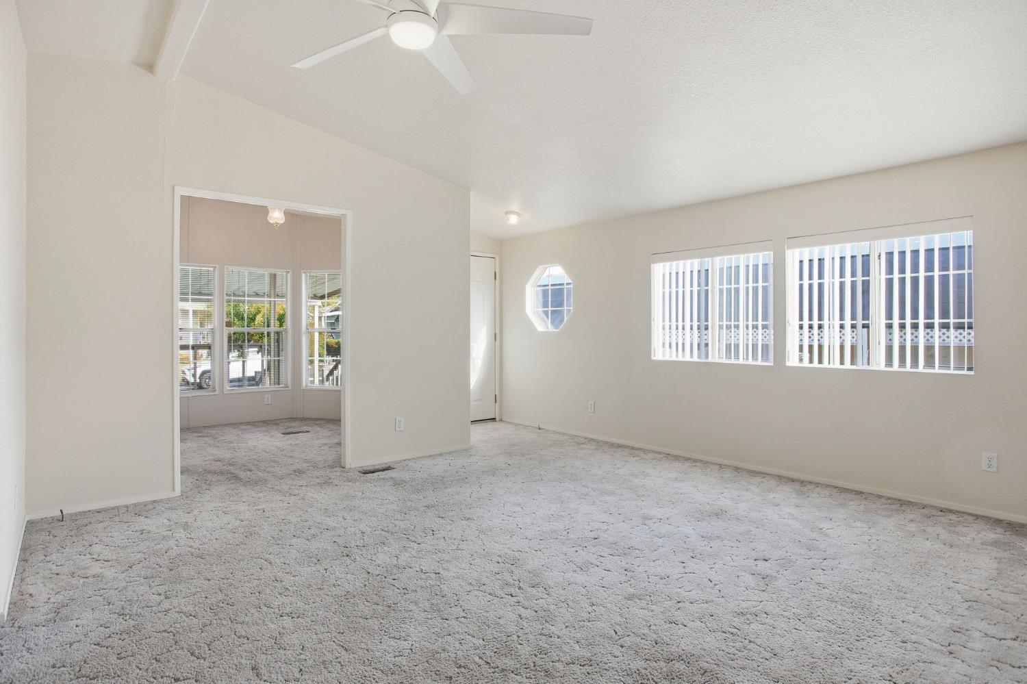 700 2nd Street, Unit 40 Galt, CA 95632 - Photo 12 of 35 an empty room with windows