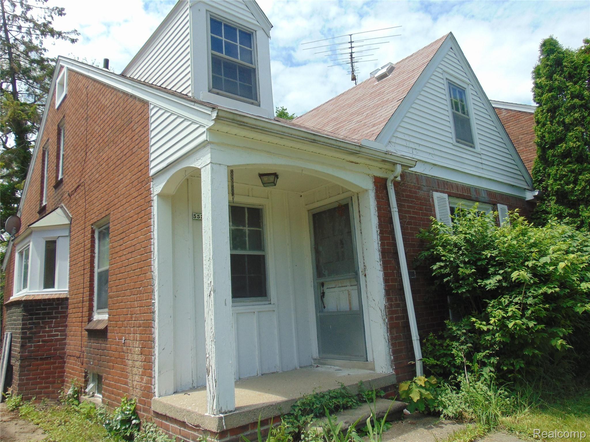 5535 Audubon Road Detroit, MI 48224 - Photo 4 of 22 DSC00831.JPG