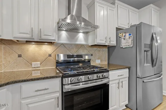 $800,000 | 104 Ironcreek Place, Apex, NC 27539