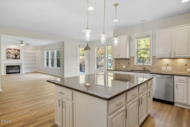 $800,000 | 104 Ironcreek Place, Apex, NC 27539