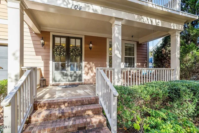 $800,000 | 104 Ironcreek Place, Apex, NC 27539