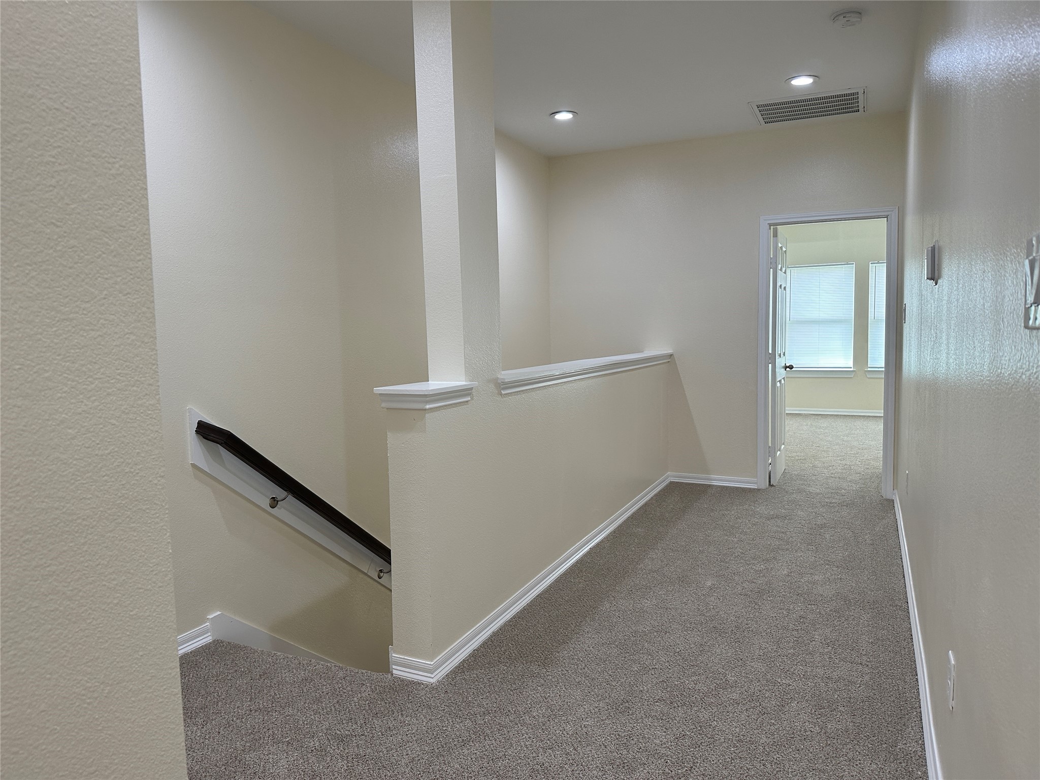 2015 Harlem Street Houston, TX 77020 - Photo 15 of 18 wooden floor in an empty room
