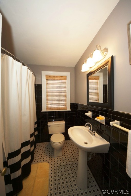 7725 Cherokee Road Richmond, VA 23225 - Photo 14 of 19 Gallery Image 14