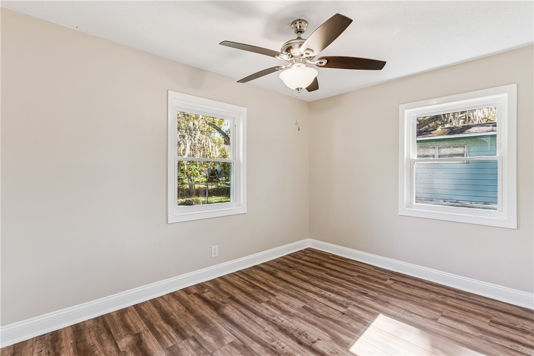 716 Gordon Street Brunswick, GA 31520 - Photo 12 of 17