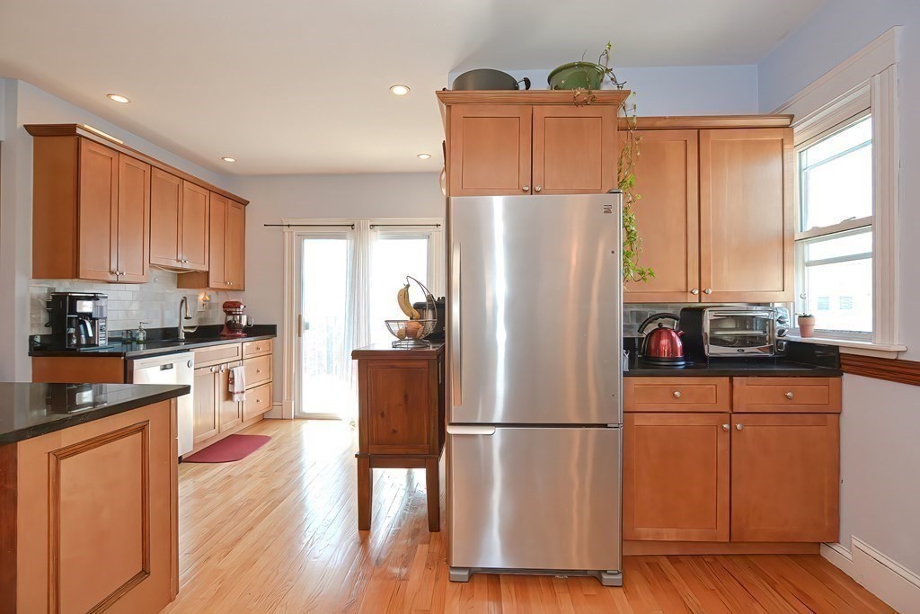71 Semont Road, Unit 3 Boston, MA 02124 - Photo 10 of 28 Gallery Image 10