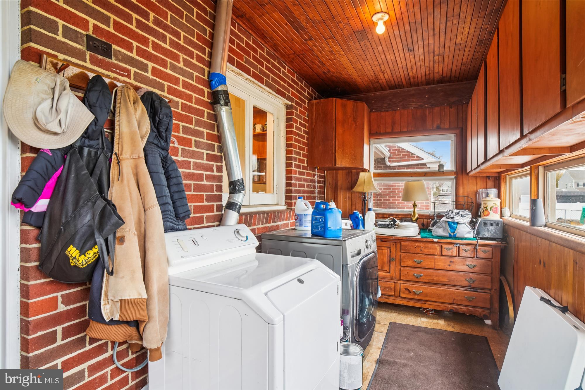 8803 Biggs Ford Road Walkersville, MD 21793 - Photo 35 of 58 a utility room with dryer and washer