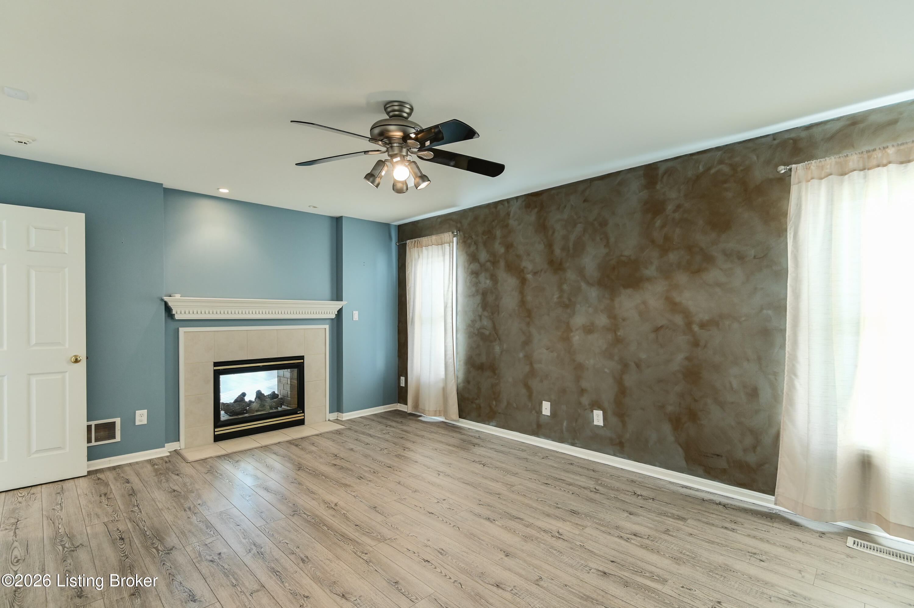 12706 Razor Branch Court Louisville, KY 40299 - Photo 30 of 77 32 20260123-4308