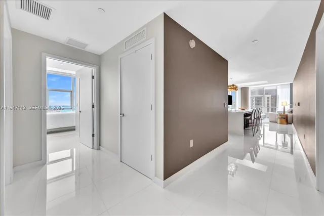 $1,650,000 | 851 Northeast 1st Avenue, Unit 3711, Miami, FL 33132