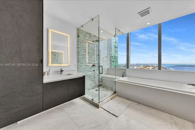 $1,650,000 | 851 Northeast 1st Avenue, Unit 3711, Miami, FL 33132