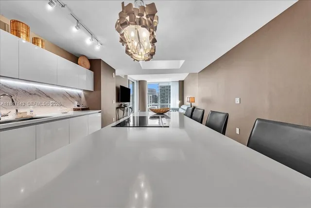 $1,650,000 | 851 Northeast 1st Avenue, Unit 3711, Miami, FL 33132