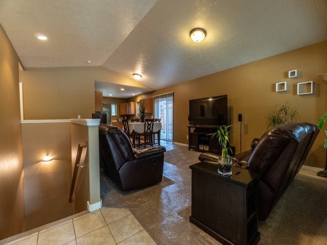 17901 North Division Road Colbert, WA 99005 - Photo 5 of 20
