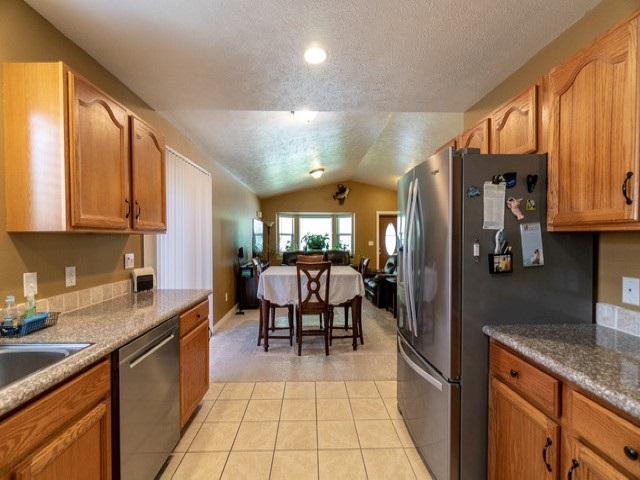 17901 North Division Road Colbert, WA 99005 - Photo 10 of 20