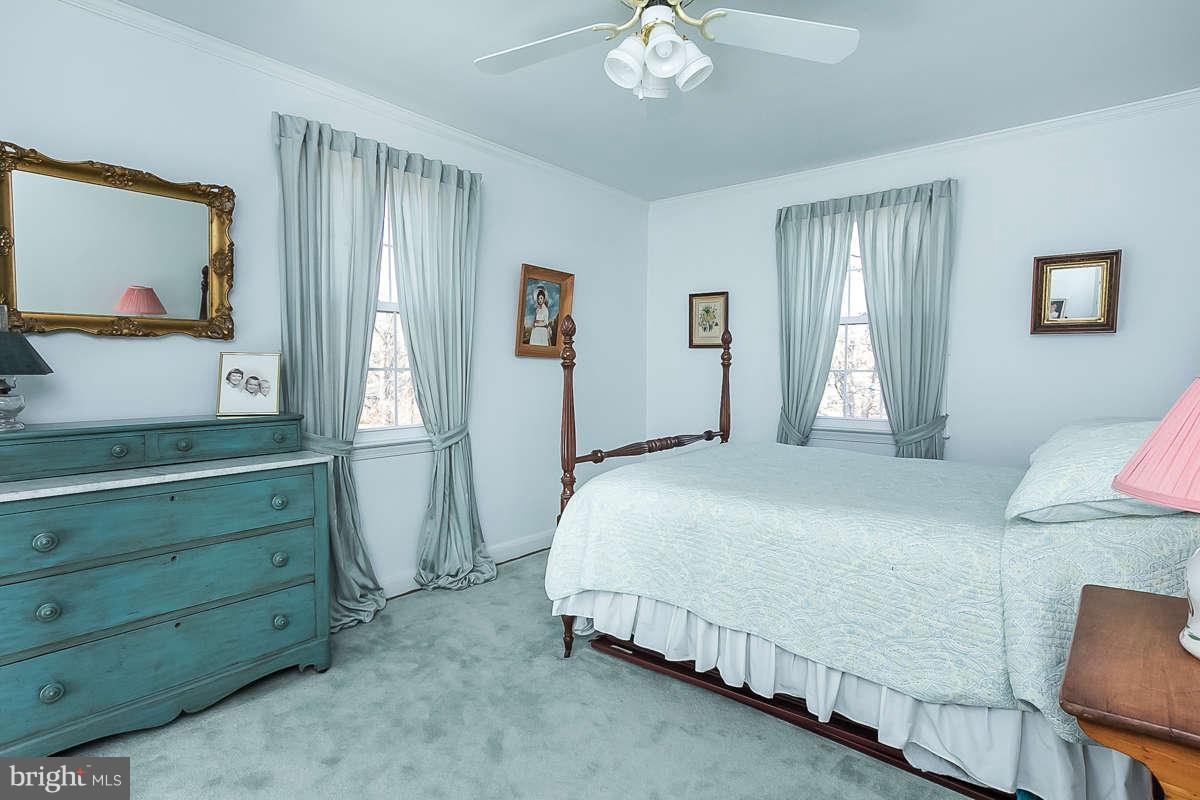 7113 Heathfield Road Baltimore, MD 21212 - Photo 15 of 25 Bedroom