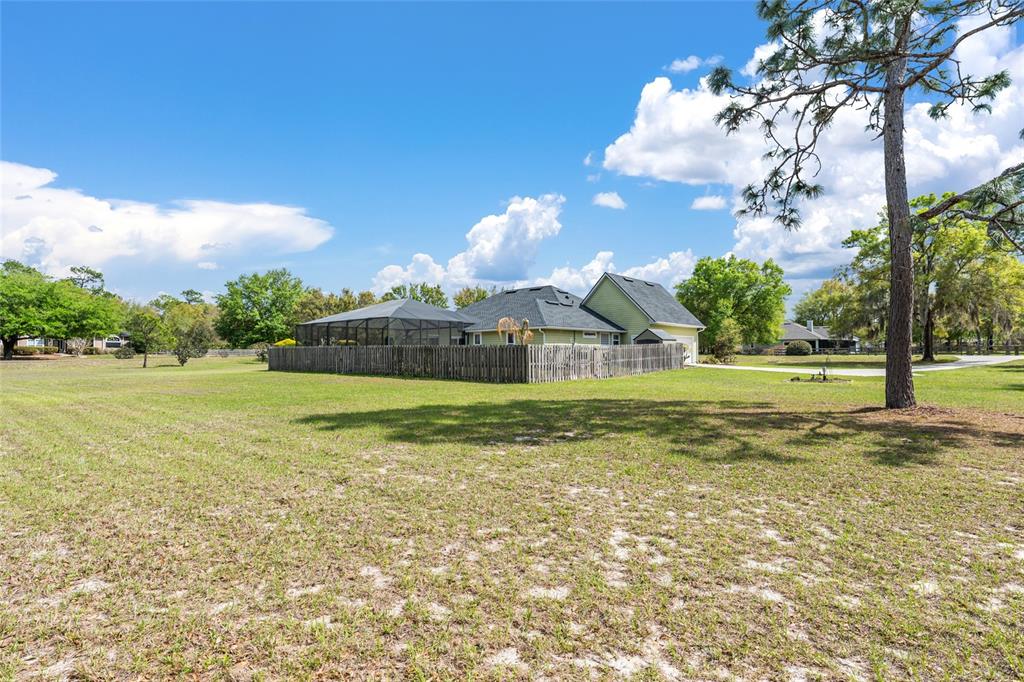 8420 Southwest 92nd Lane Gainesville, FL 32608 - Photo 40 of 46 a view of a volley ball court