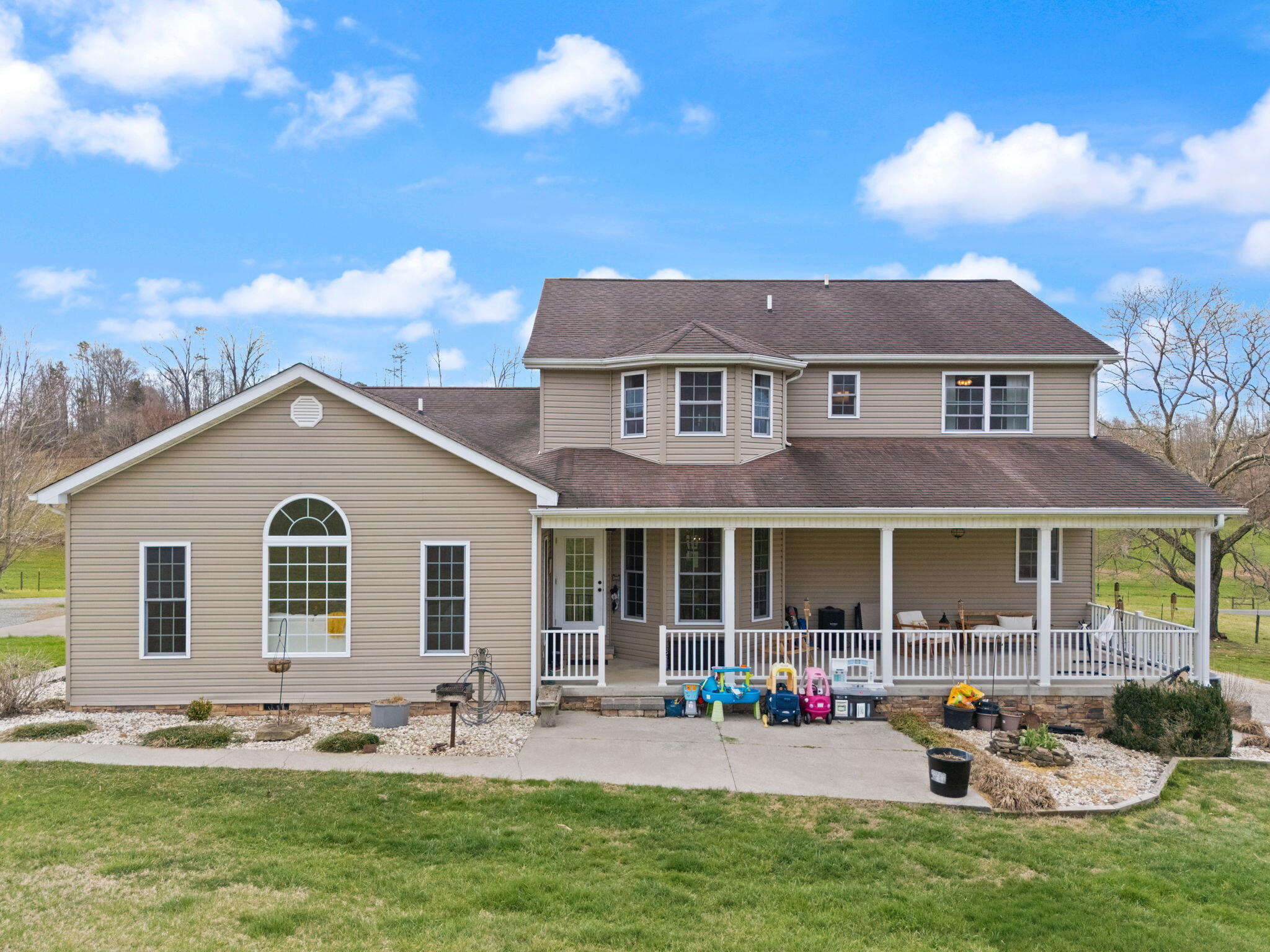 1841 Peter Cave Road McKee, KY 40447 - Photo 85 of 102 85-web-or-mls-DJI_20250327113938_0130_D
