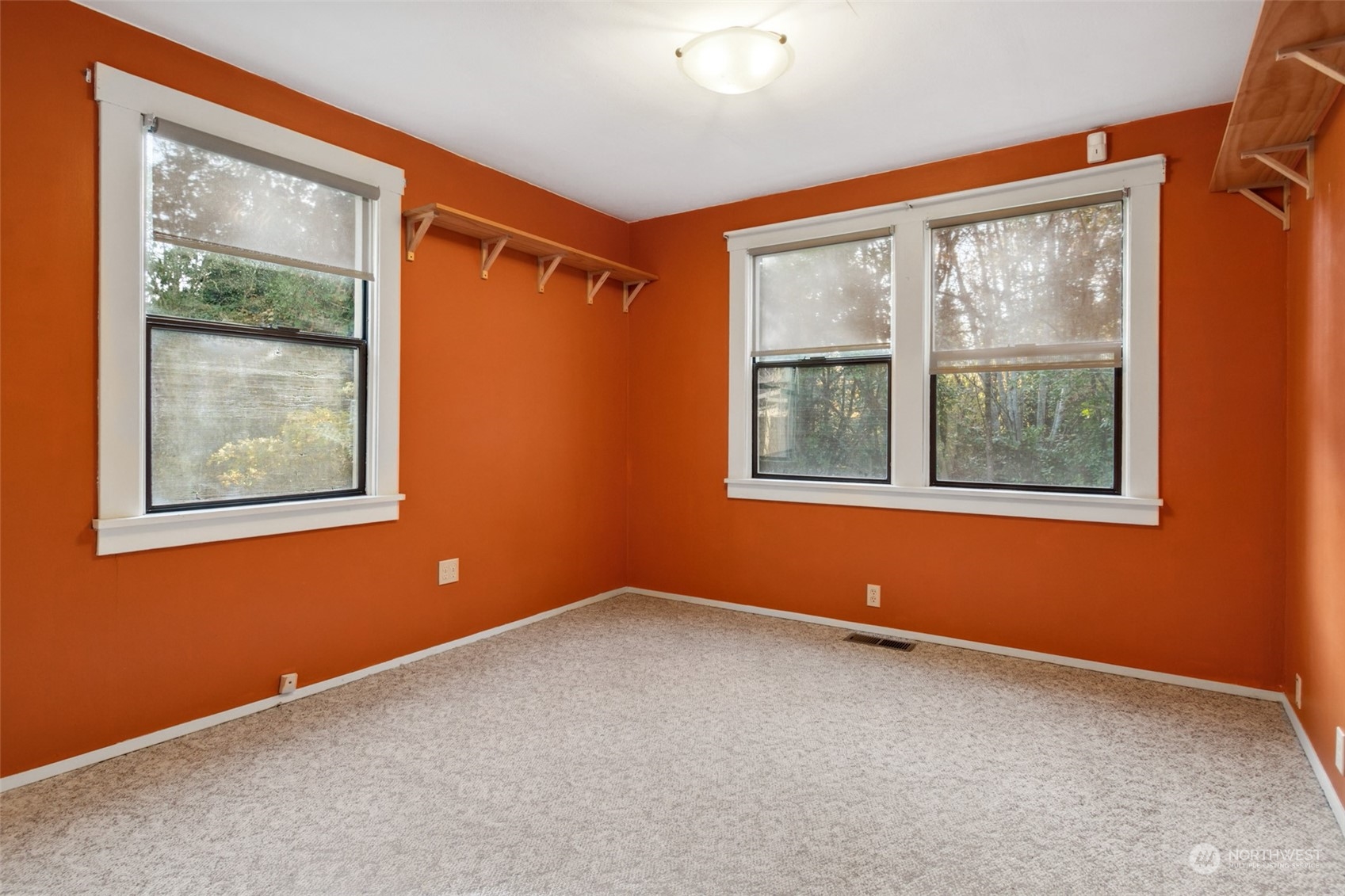 4240 Lemon Road Northeast Olympia, WA 98506 - Photo 16 of 31 Gallery Image 16
