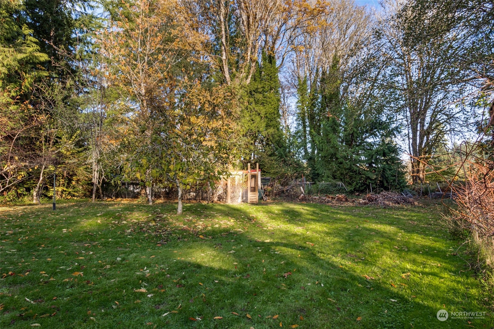4240 Lemon Road Northeast Olympia, WA 98506 - Photo 29 of 31 Gallery Image 29