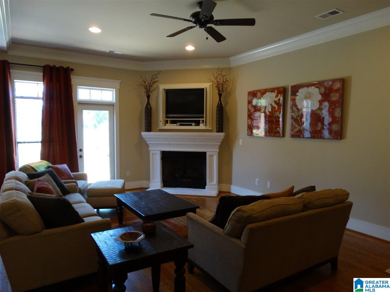 652 Flag Circle Birmingham, AL 35226 - Photo 7 of 21