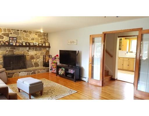 19 Rangeley Road Lunenburg, MA 01462 - Photo 3 of 18