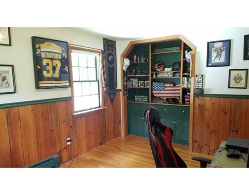 19 Rangeley Road Lunenburg, MA 01462 - Photo 8 of 18