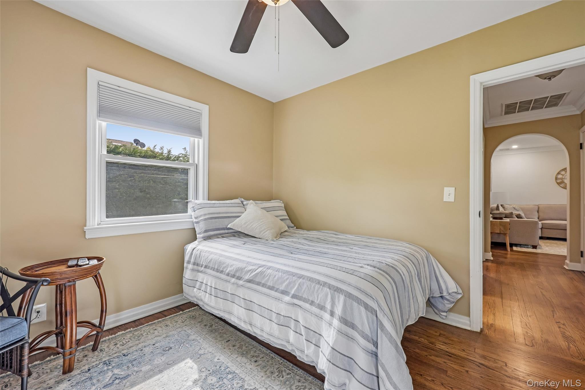 23 Berwick Road Hewlett, NY 11557 - Photo 22 of 37