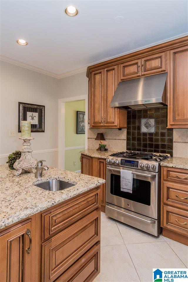 1034 Independence Court Alabaster, AL 35007 - Photo 12 of 45