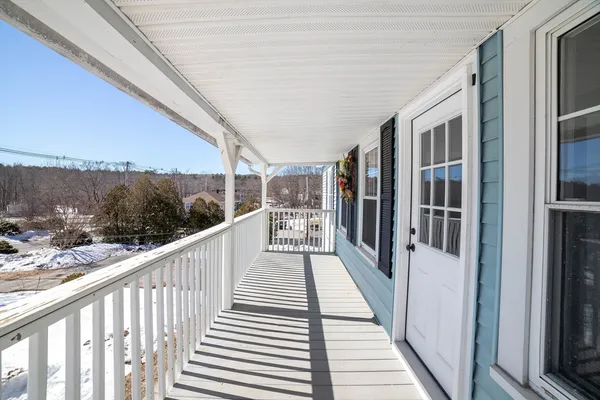 $2,300 | 5 Maple Avenue, Unit 2, North Oxford, MA 01537