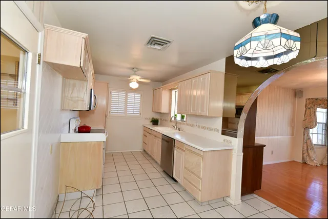 $280,000 | 10309 Woodruff Court, El Paso, TX 79925