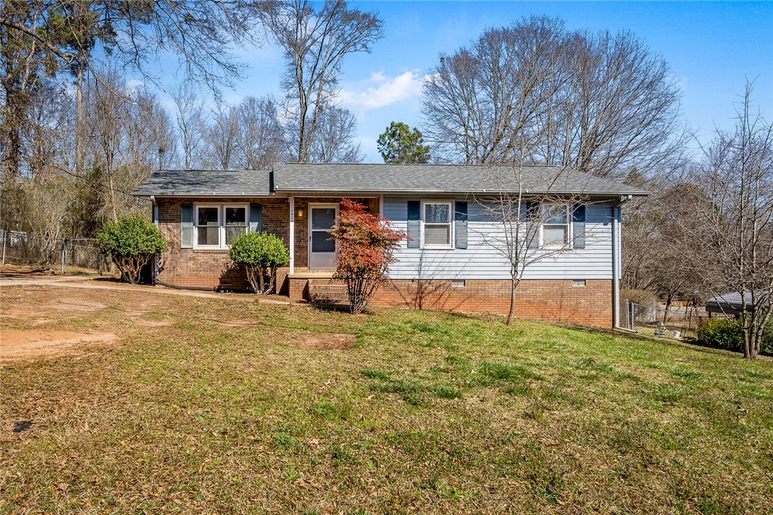 503 Spring Forest Drive Central, SC 29630 - Photo 3 of 25 Gallery Image 3