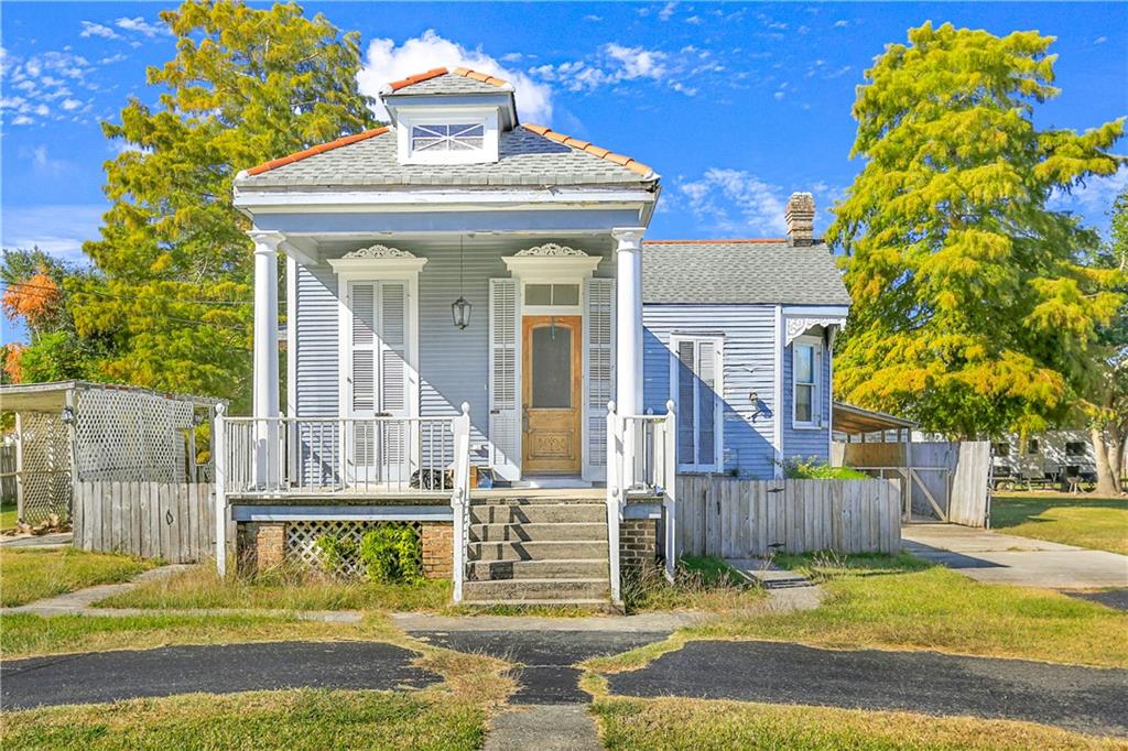 2249 Bayou Road St. Bernard, LA 70085 - Photo 1 of 12
