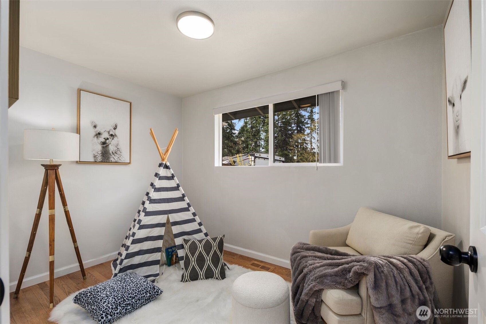 3324 Northeast 17th Place Renton, WA 98056 - Photo 21 of 28
