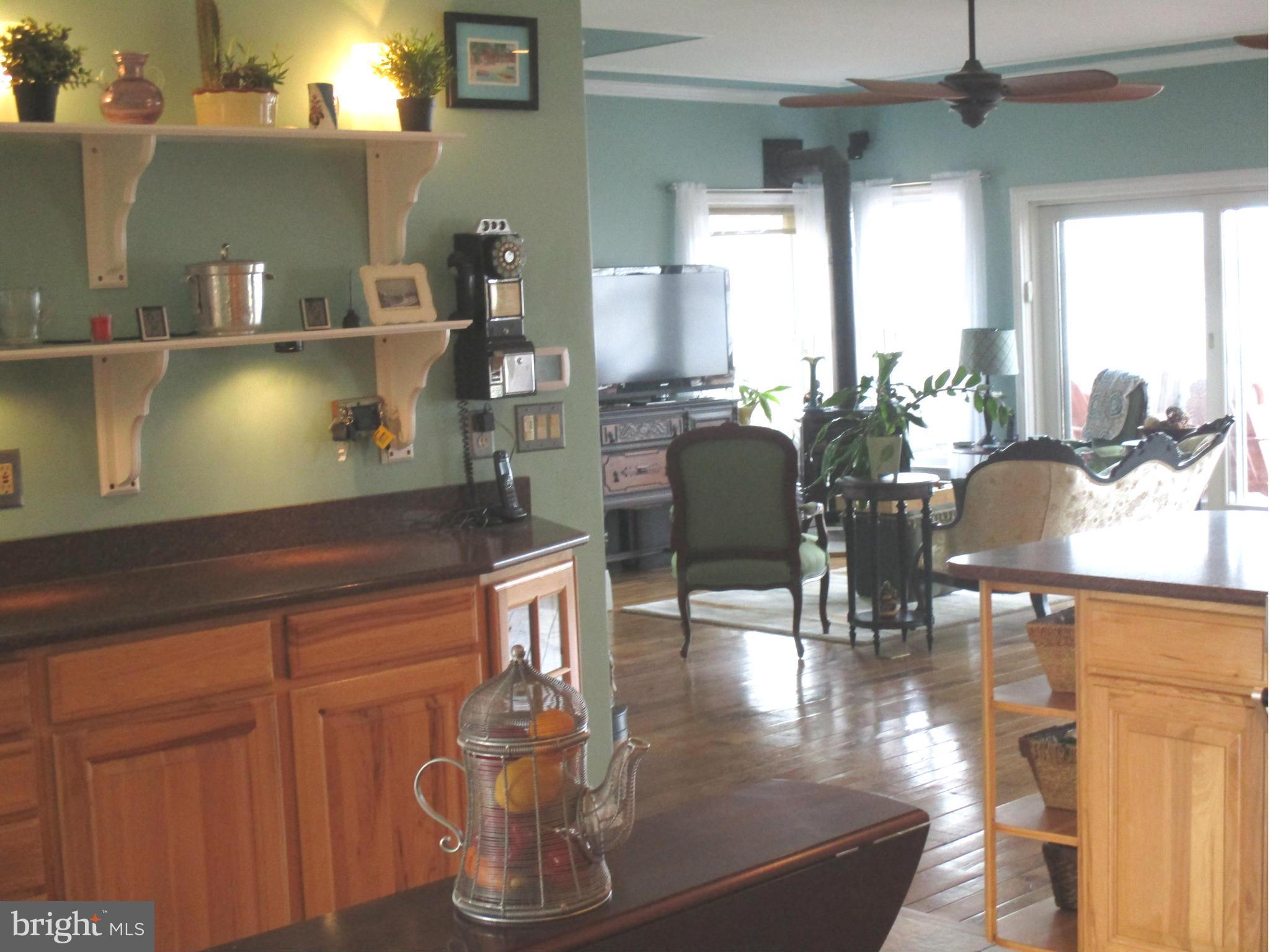 7406 Greenbank Road Baltimore, MD 21220 - Photo 17 of 30 Interior (General)