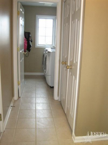 8403 Leesburg Road Fort Wayne, IN 46818 - Photo 10 of 29