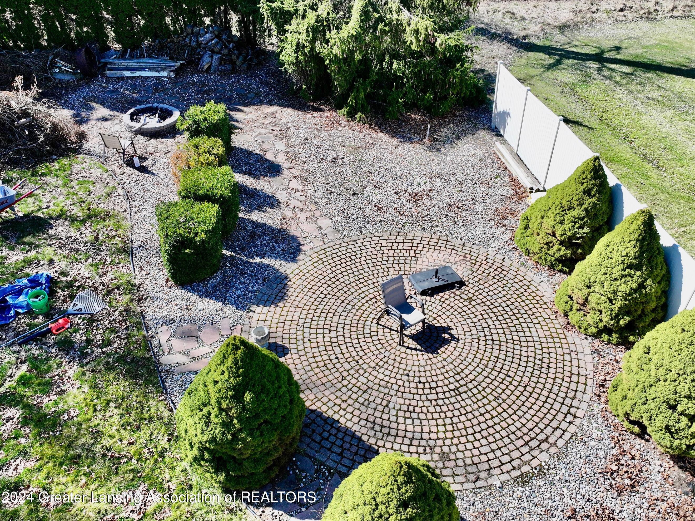 6137 Oneida Road Charlotte, MI 48813 - Photo 14 of 53 dji_fly_20240316_154014_0135_17105305682