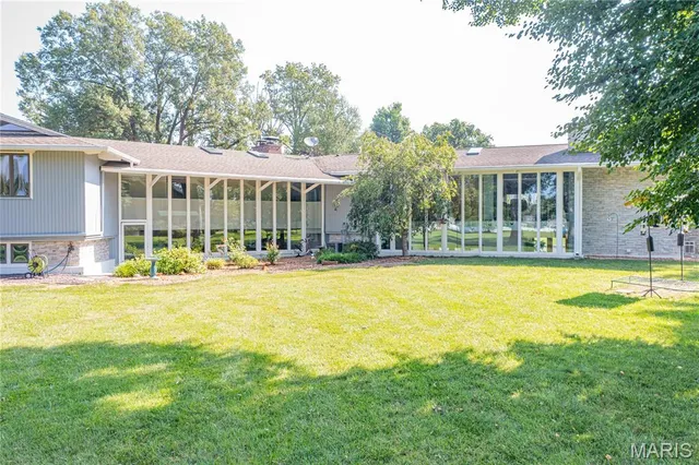 $599,900 | 1114 South Perrine, Centralia, IL 62801