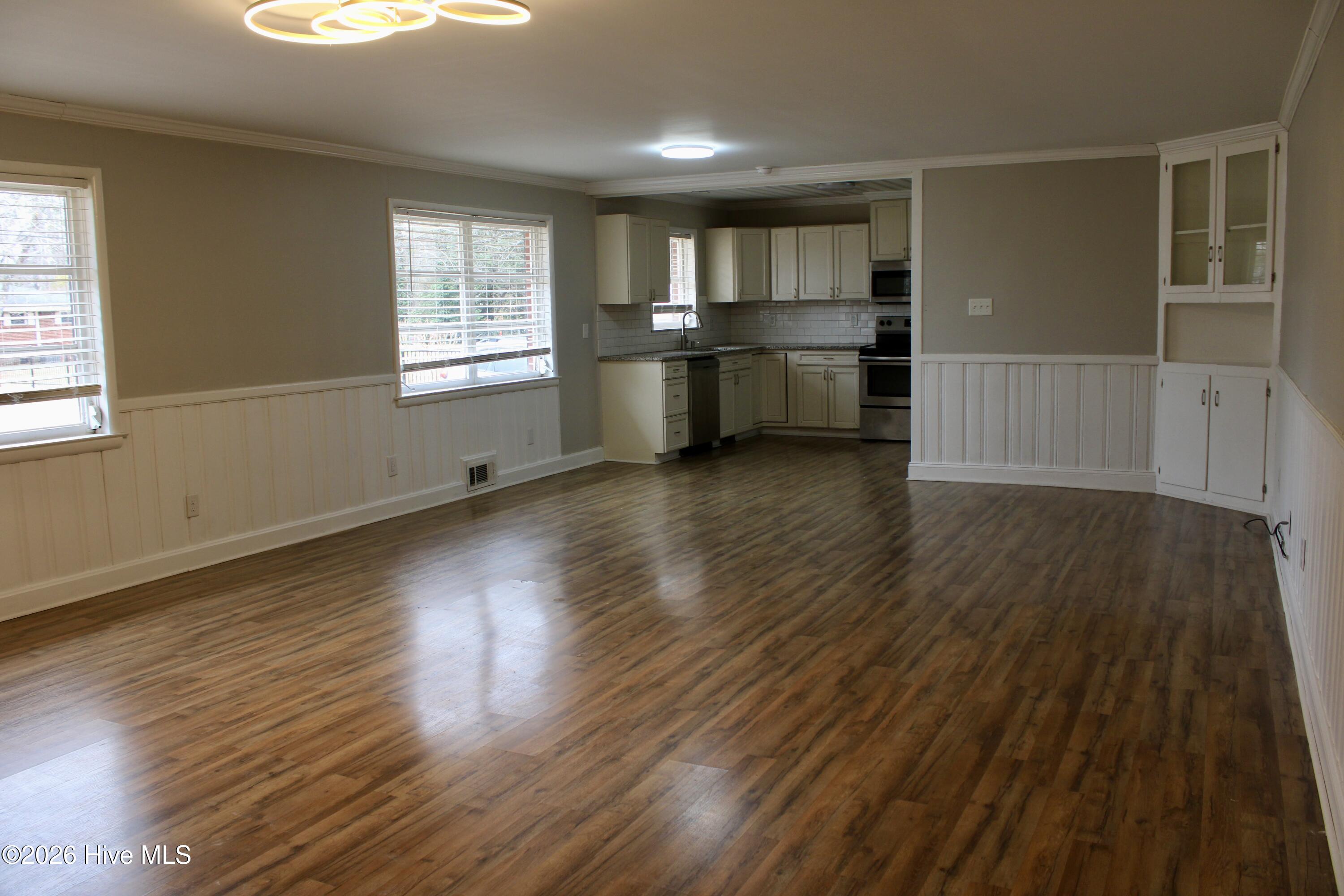 704 Forest Road Goldsboro, NC 27534 - Photo 7 of 18 IMG_4423