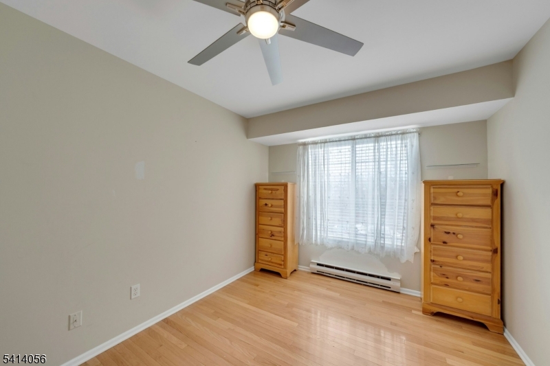 66 Village Green Road Bedminster, NJ 07921 - Photo 17 of 33