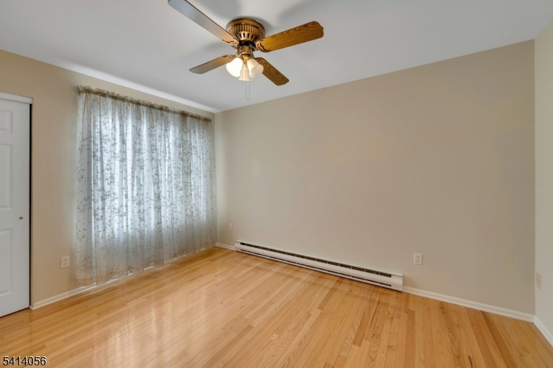 66 Village Green Road Bedminster, NJ 07921 - Photo 26 of 33