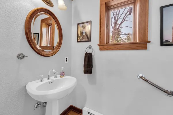 $1,690,000 | N3075 Hardscrabble Road, Palmyra, WI 53156